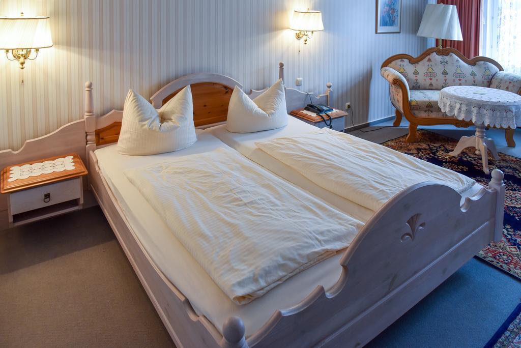 Landhotel Schnupp Neudrossenfeld Экстерьер фото