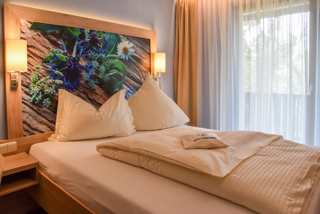 Landhotel Schnupp Neudrossenfeld Экстерьер фото